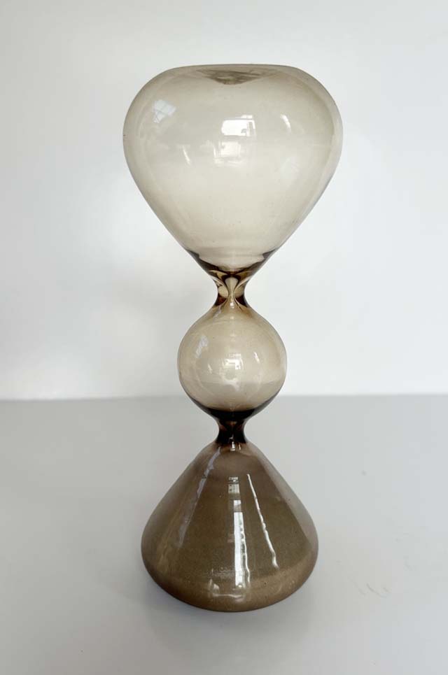 hourglass 7